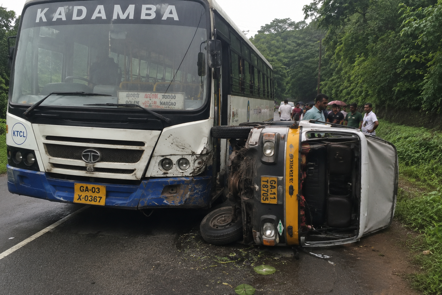Two Injured After Kadamba Bus Collides with CNG Super Carry Near Codli