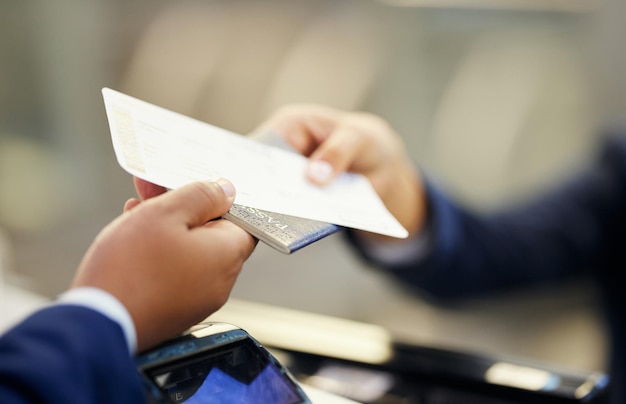 "Man Arrested at Goa Airport for Attempting to Board Flight with Fake Ticket"