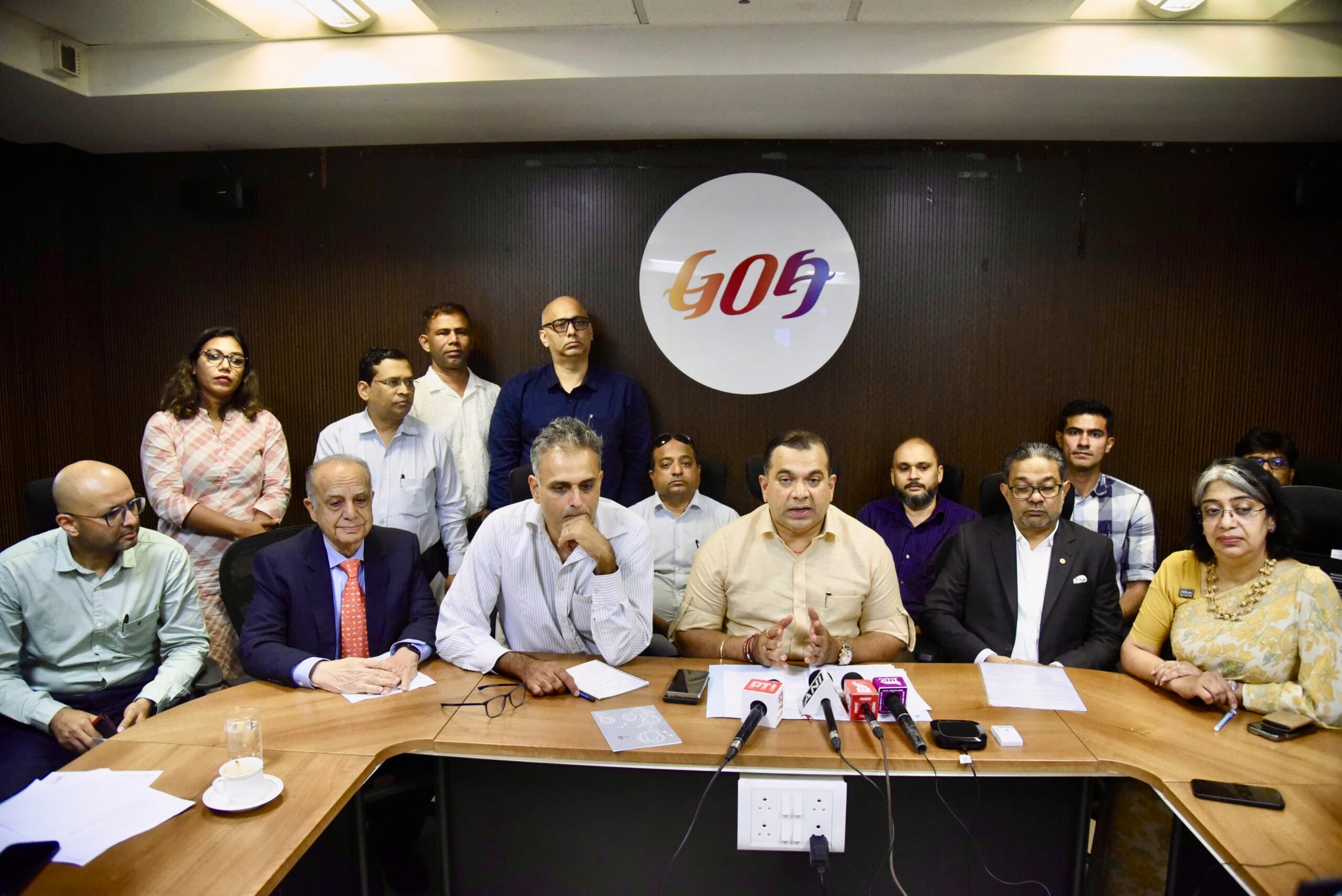 Tourism Minister Chairs meeting to promote Goa during Monsoon & Tourism Strategy* *