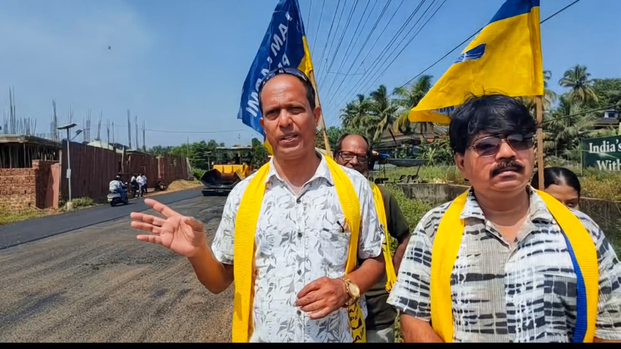 AAP's BJPCheBurak Campaign in Calangute Forces BJP government to begin road repair