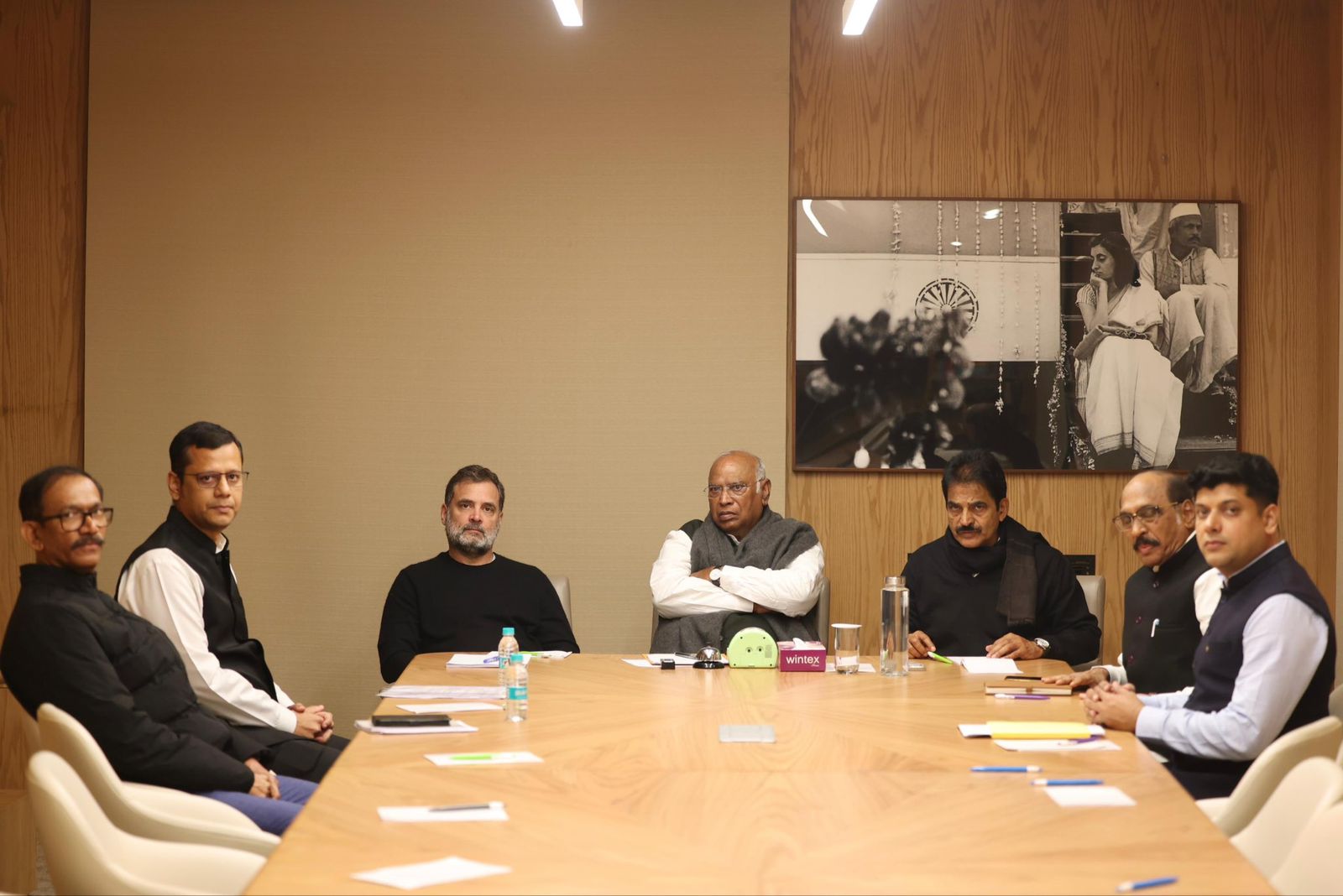 Goa Congress Meets Kharge, Rahul to Strengthen Organisation, Prepare for 2027.
