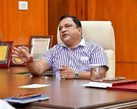 Dabolim Airport will not be shut: Mim Mauvin.