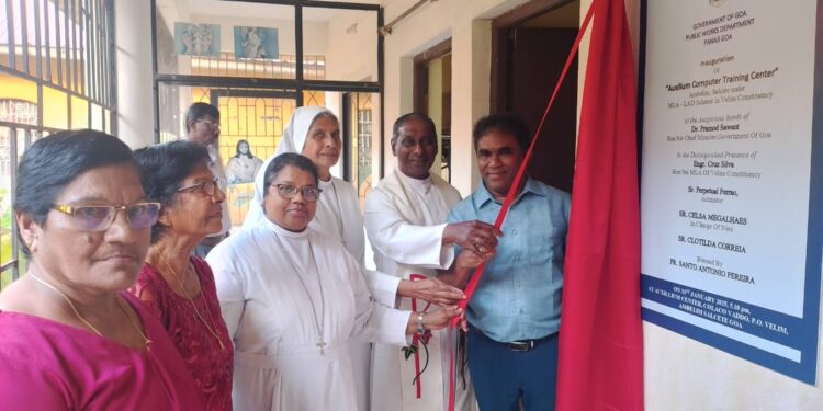 MLA Cruz Silva Inaugurates “Auxilium Computer Training Center”*