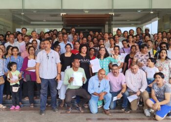 *PARENTS PROTEST: REOPENING OF SCHOOLS IN APRIL SPARKS OUTRAGE*