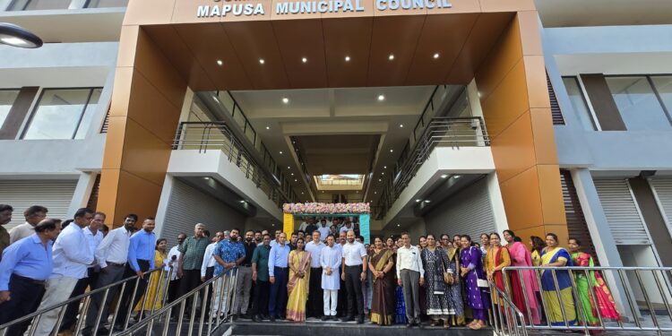 “Mapusa Gets Modern Commercial Complex”