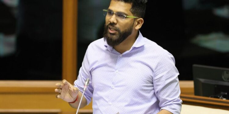MLA Viresh Borkar Raises Concerns Over Uncertainty of Road Widening Under RP 2021 in Goa Assembly.