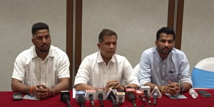 Goa AAP: Former President Amit Palekar, Working President Parab Resign.