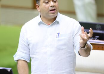 Rohan Khaunte Warns Against Misconduct by Tourists on Goa Beaches